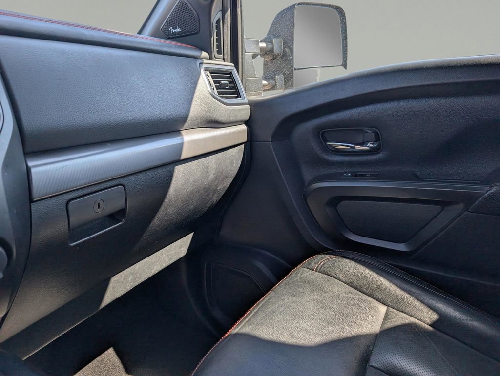 Used 2021 Nissan Titan PRO-4X w/ Pro-4x Convenience Package AWD/4WD image 31