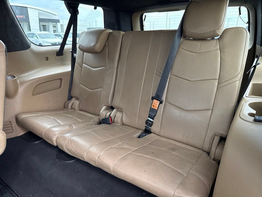 Used 2018 Cadillac Escalade ESV Platinum AWD/4WD image 11