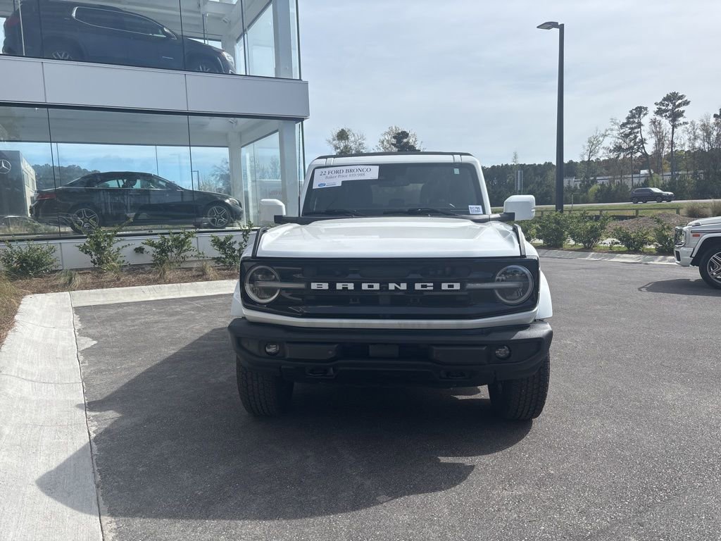 Used 2022 Ford Bronco Outer Banks image 3