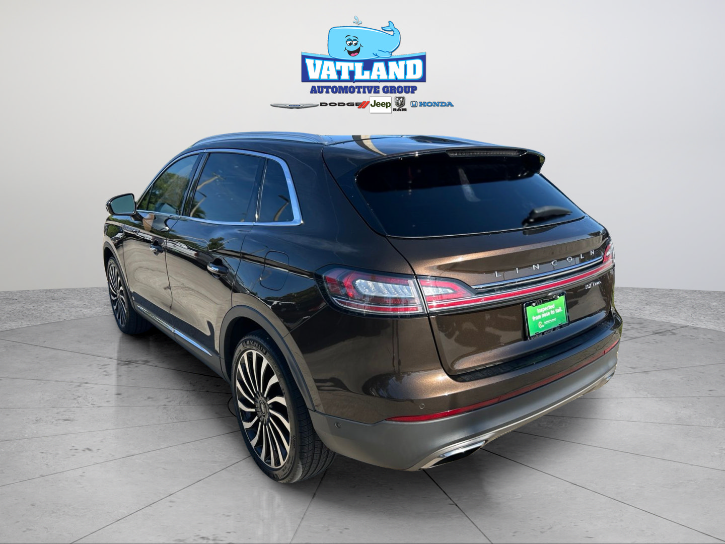 Used 2019 Lincoln Nautilus Black Label AWD/4WD image 3