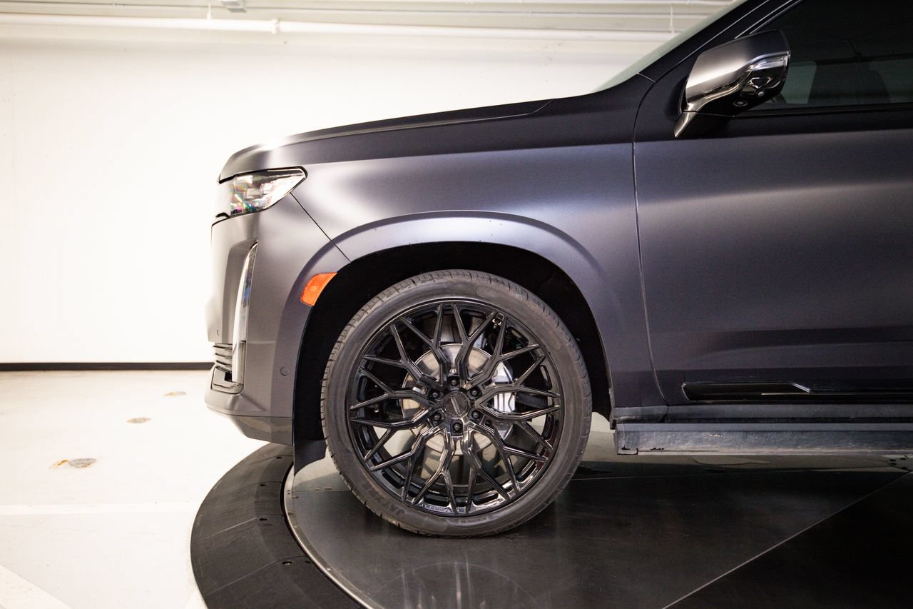 Used 2023 Cadillac Escalade Sport w/ Touring Package AWD/4WD image 11