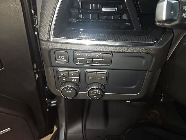 New 2026 Chevrolet Tahoe RST image 12