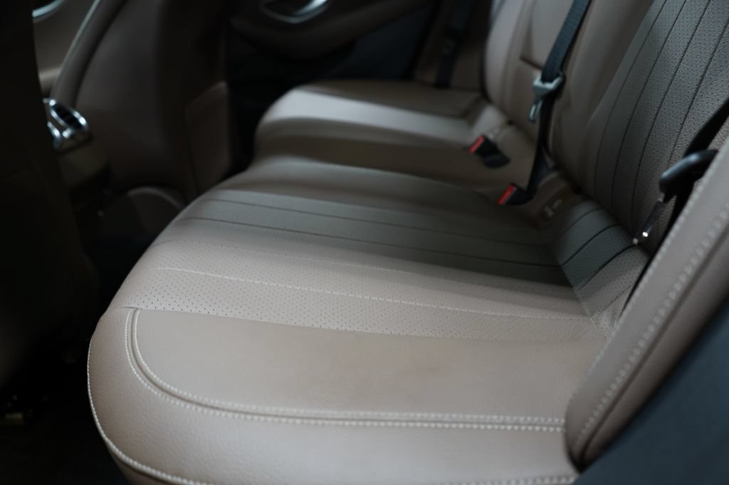 Used 2020 Mercedes-Benz E 450 4MATIC Sedan image 20
