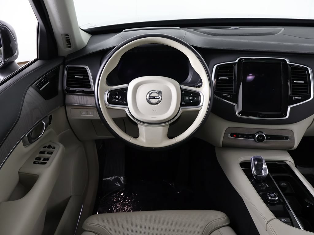 Used 2024 Volvo XC90 T8 Ultimate w/ Protection Package Premier AWD/4WD image 42