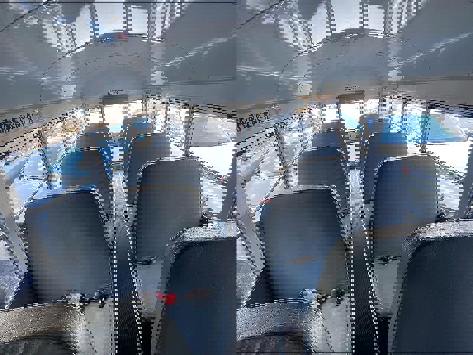 Used 2006 Chevrolet Express 3500 w/ School Bus Package image 16