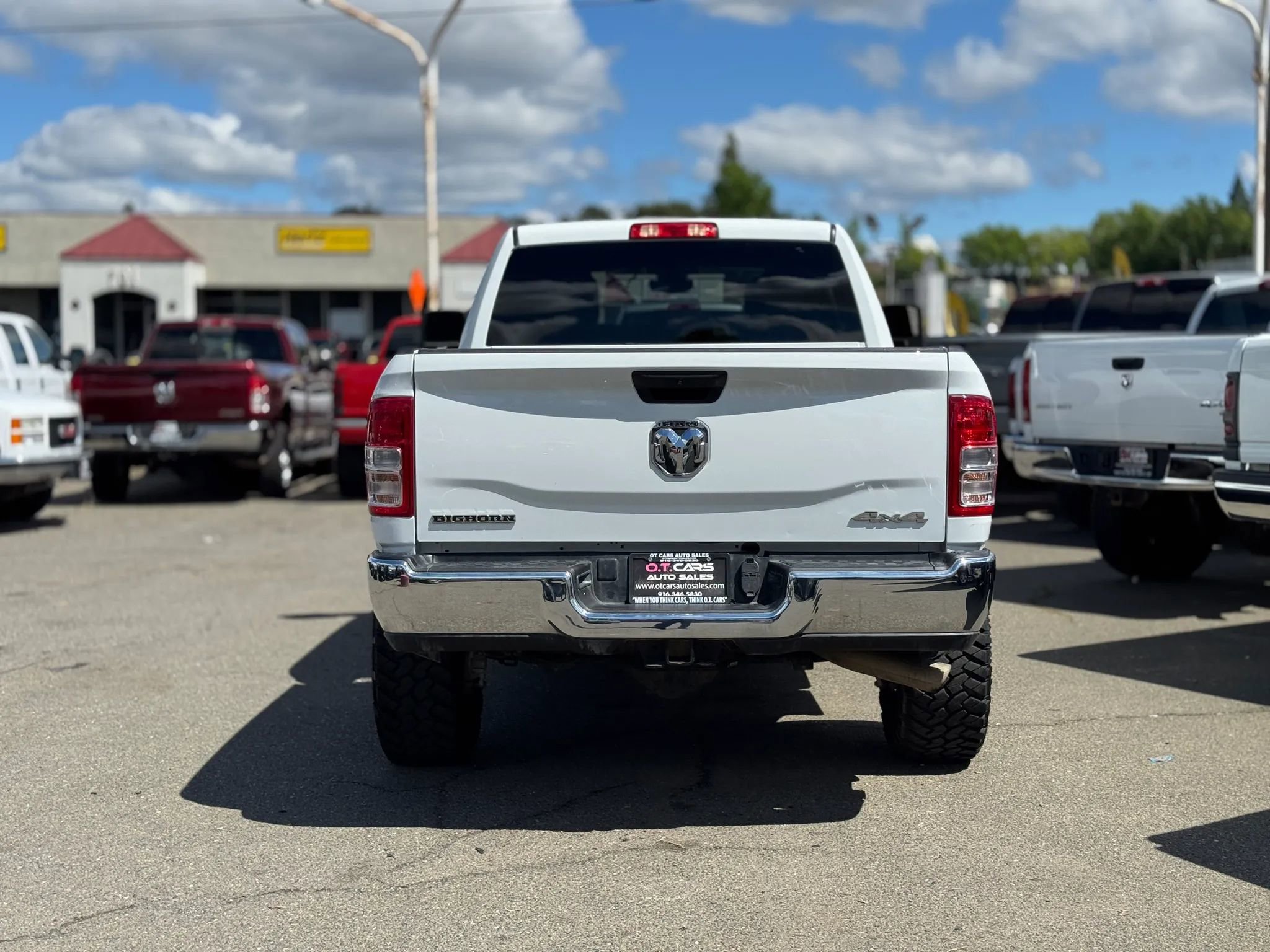 Used 2024 RAM 2500 Big Horn AWD/4WD image 4