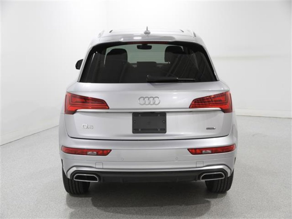 Used 2022 Audi Q5 2.0T Premium w/ Convenience Package image 19