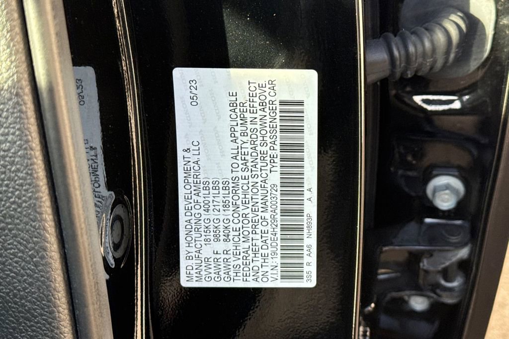 Certified 2024 Acura Integra Base image 35