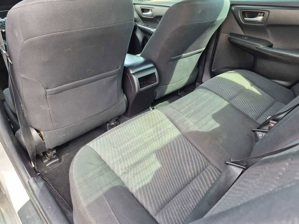 Used 2017 Toyota Camry LE FWD image 25