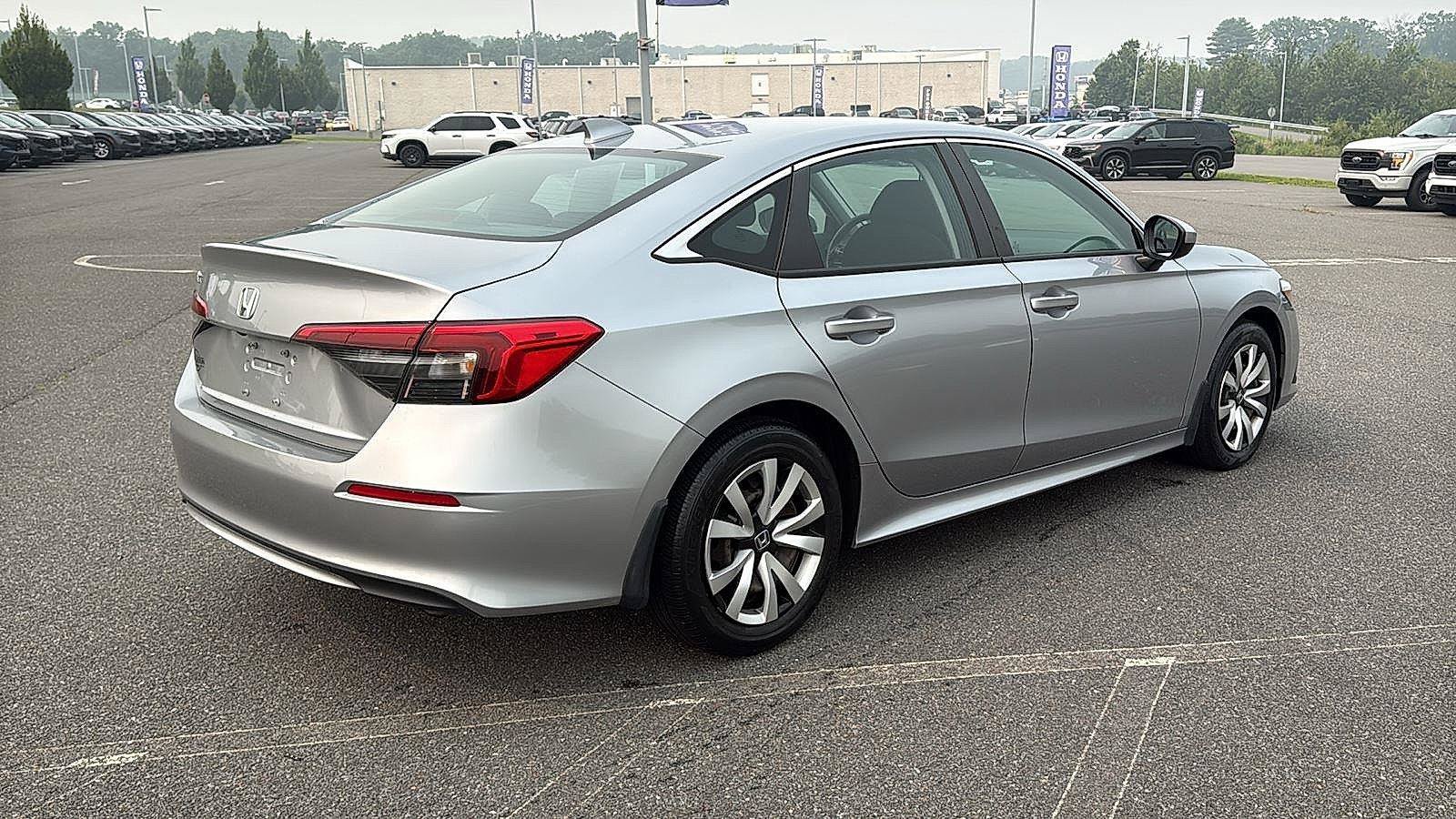 Used 2023 Honda Civic LX image 6