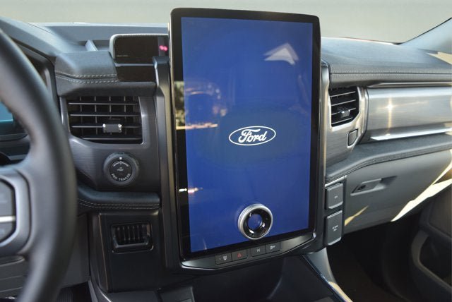 New 2025 Ford F150 Lightning Flash AWD/4WD image 9
