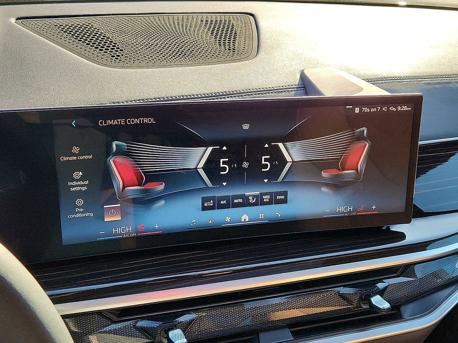 Used 2026 BMW X5 xDrive40i w/ Premium Package image 17