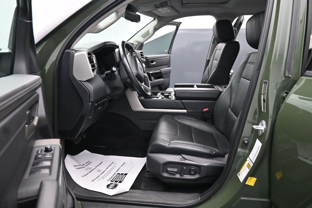 Used 2022 Toyota Tundra Limited AWD/4WD image 17