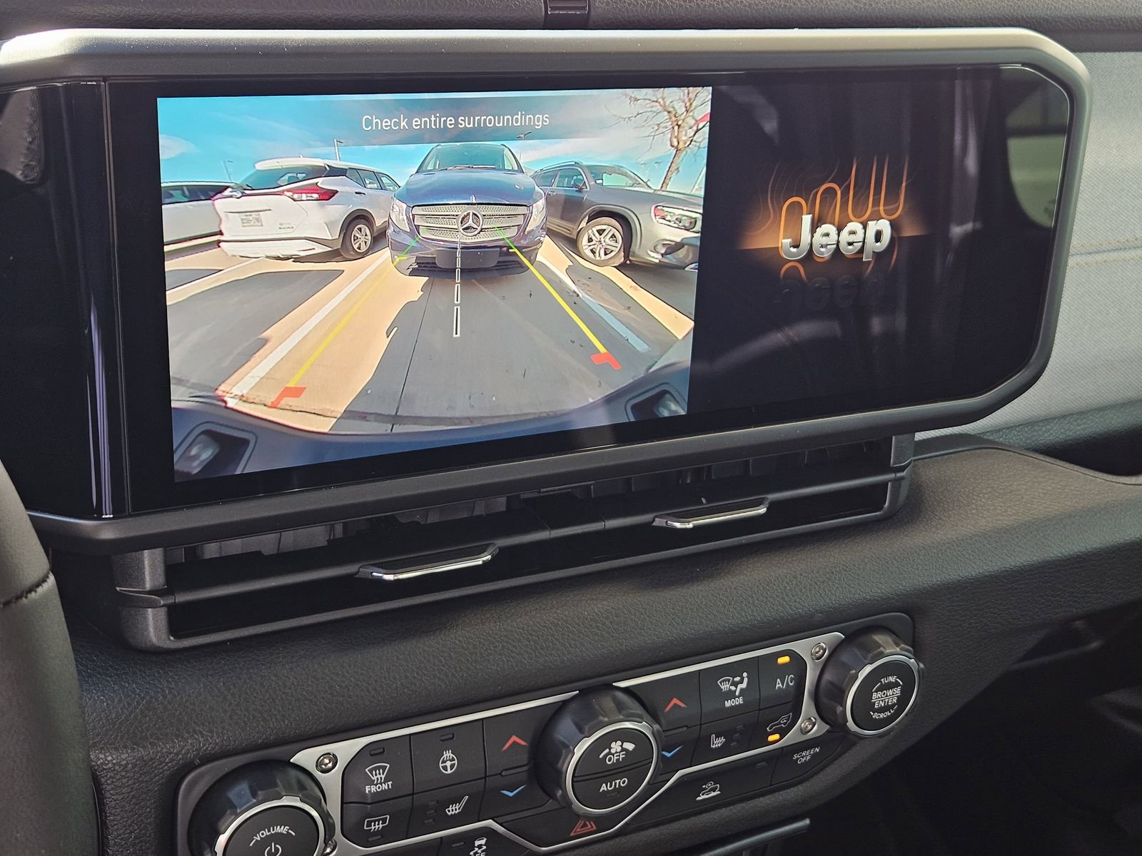 New 2026 Jeep Gladiator Sport AWD/4WD image 19