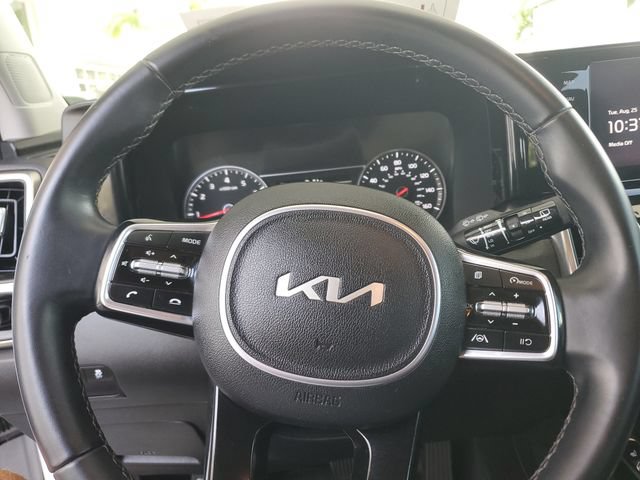 Certified 2023 Kia Sorento S FWD image 23