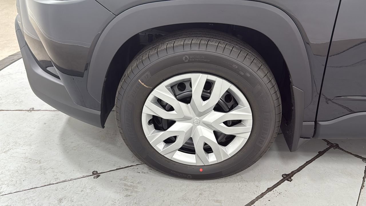 New 2026 Toyota Corolla Cross L image 24