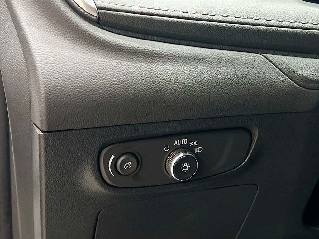 Used 2024 Buick Encore GX Sport Touring w/ Comfort Package image 14