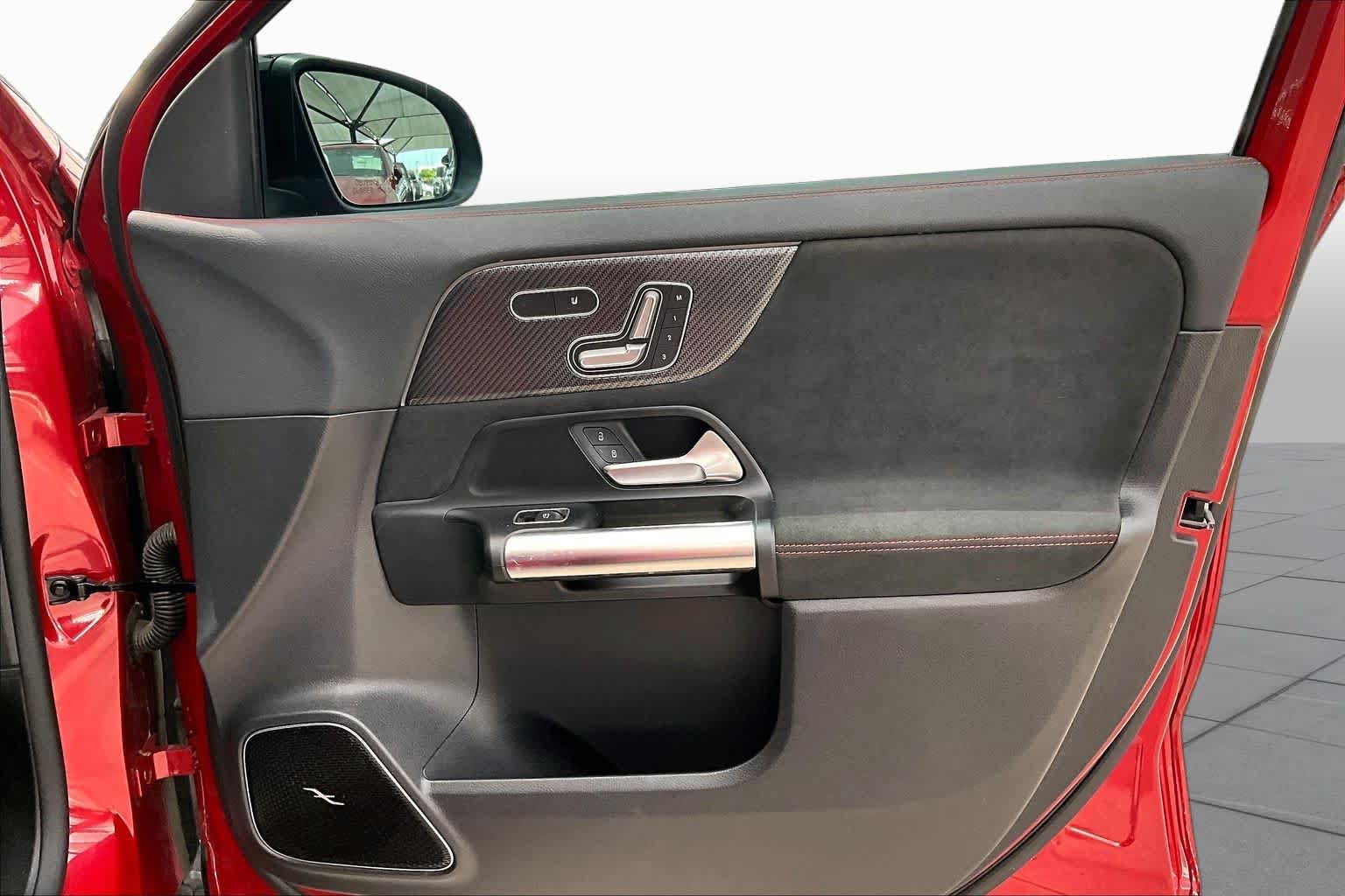 Certified 2021 Mercedes-Benz GLA 250 image 23