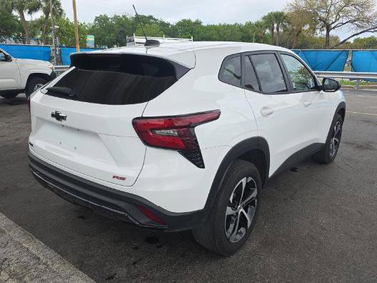 Used 2025 Chevrolet Trax RS video 3