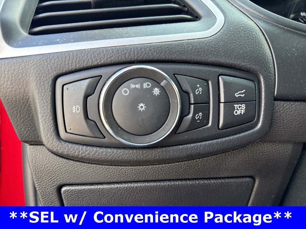 Used 2022 Ford Edge SEL w/ Sport Appearance Package image 24