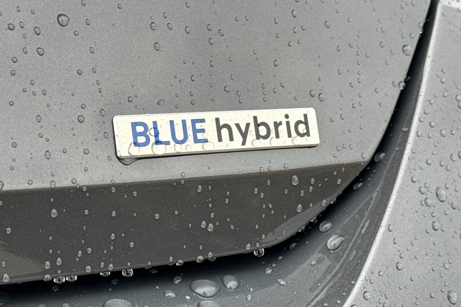 New 2026 Hyundai Elantra Hybrid FWD image 24