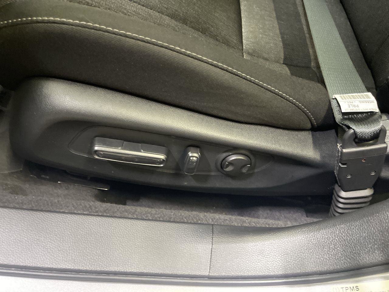 Certified 2025 Honda Accord SE image 12