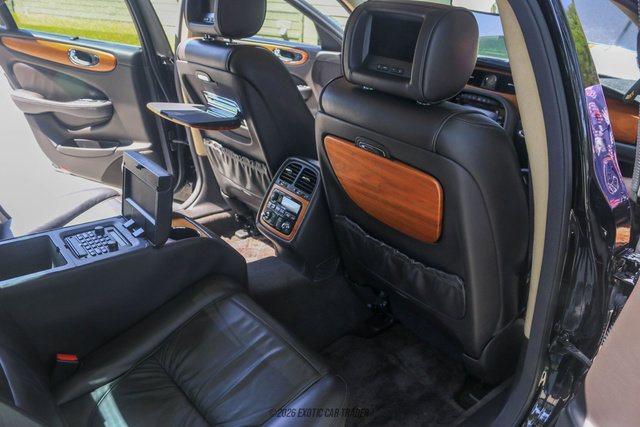 Used 2006 Jaguar XJ Vanden Plas Super V8 Portfolio RWD image 29