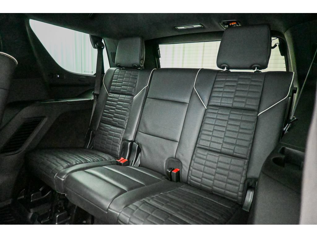 Certified 2024 Cadillac Escalade Sport Platinum w/ LPO, ONYX Package AWD/4WD image 24