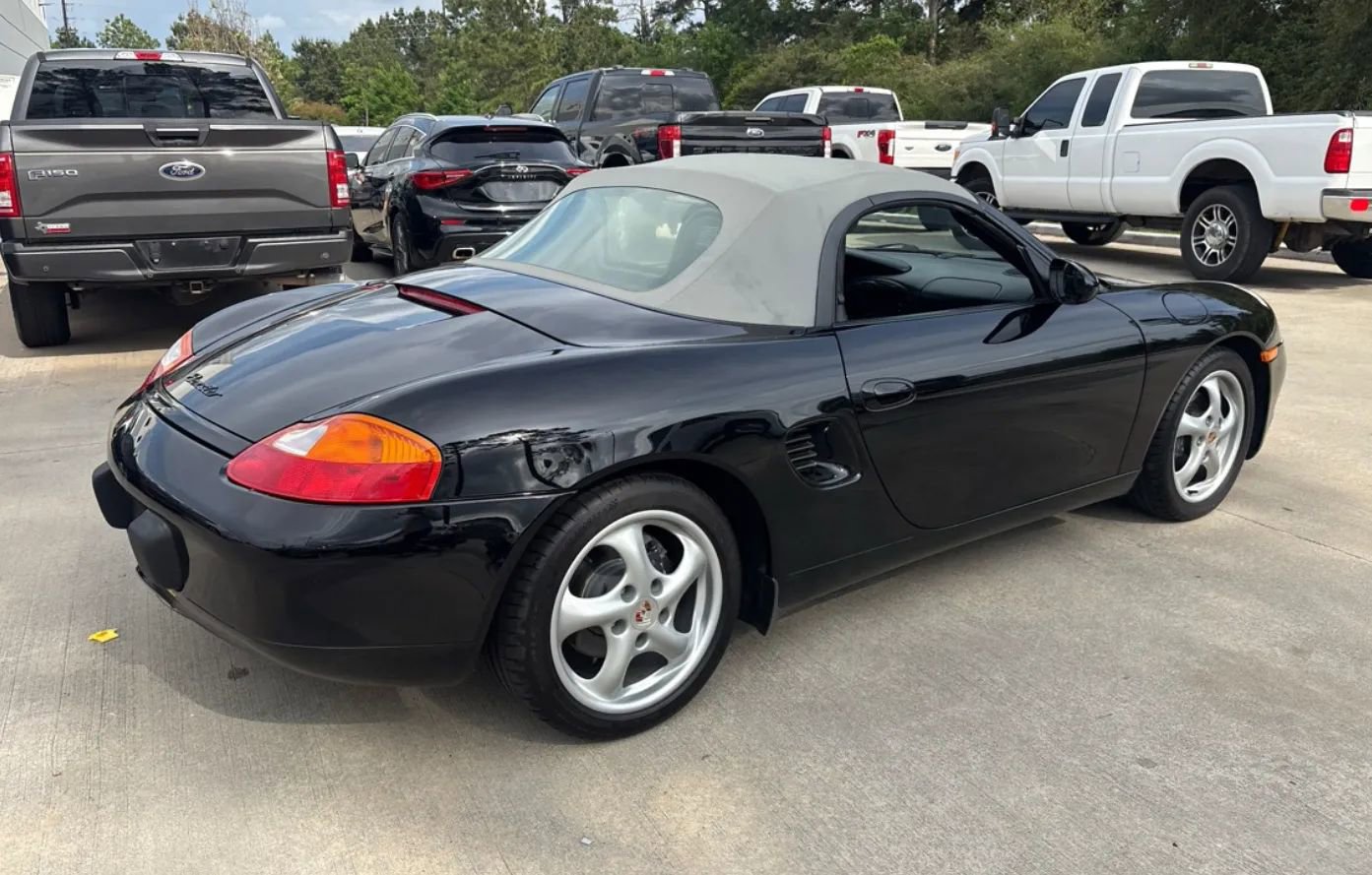 Used 2000 Porsche Boxster image 4