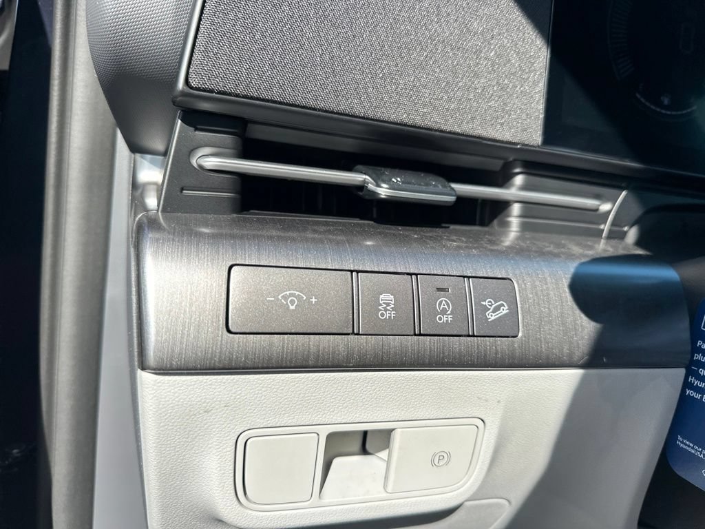 Used 2026 Hyundai Kona SE AWD/4WD image 19