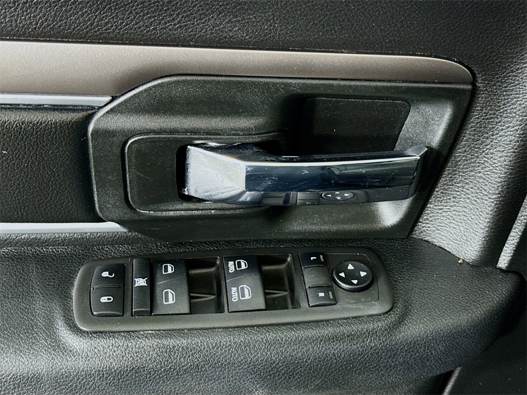 Used 2024 RAM 1500 Classic Warlock image 22