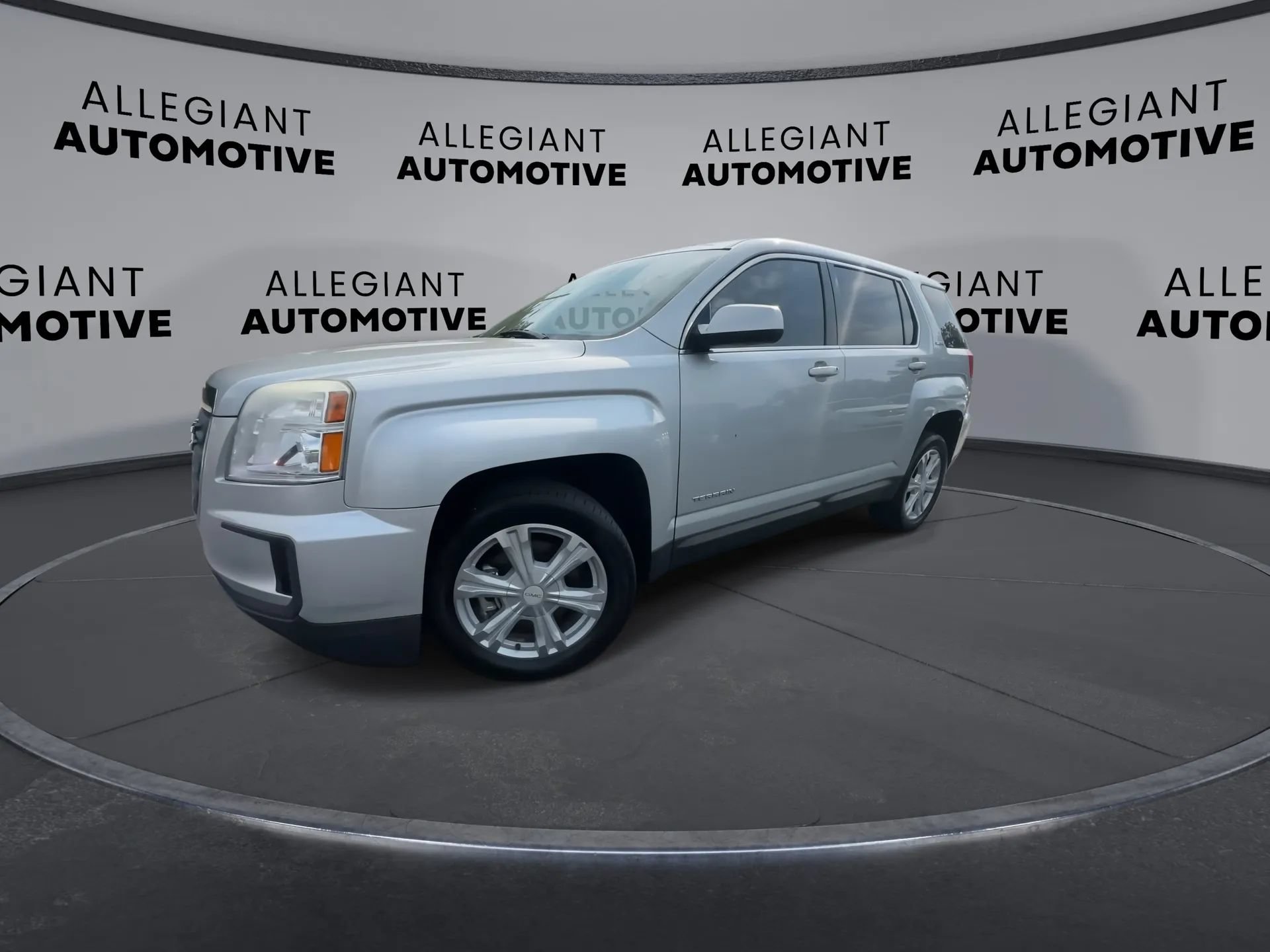 Used 2017 GMC Terrain SLE FWD image 6