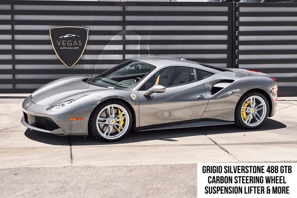 Used 2018 Ferrari 488 GTB RWD image 1