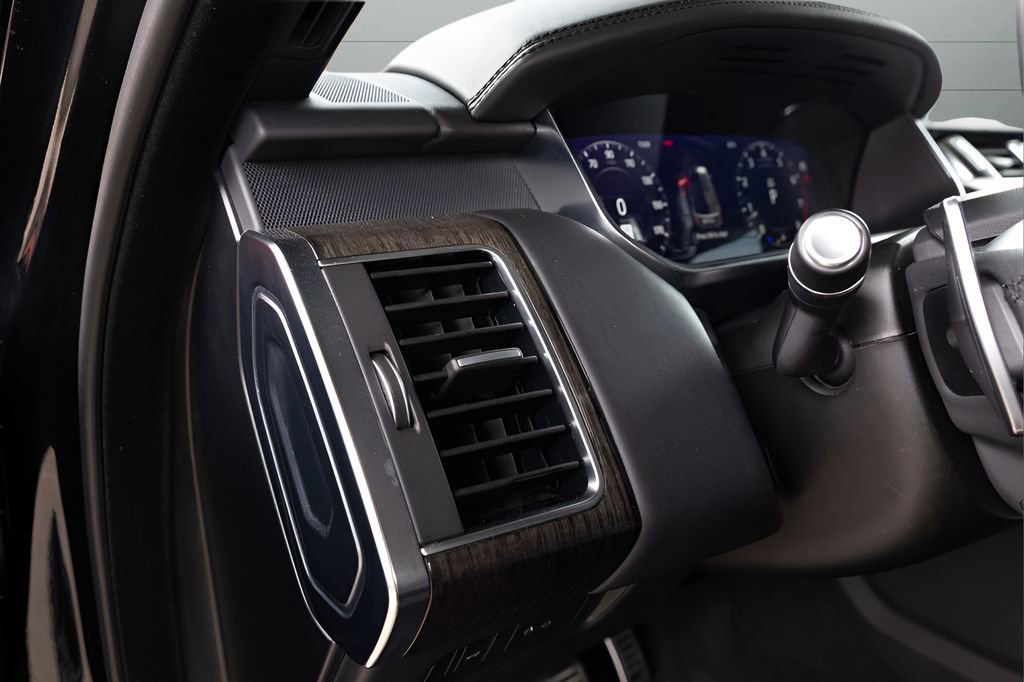 Used 2020 Land Rover Range Rover Sport HSE Dynamic image 46