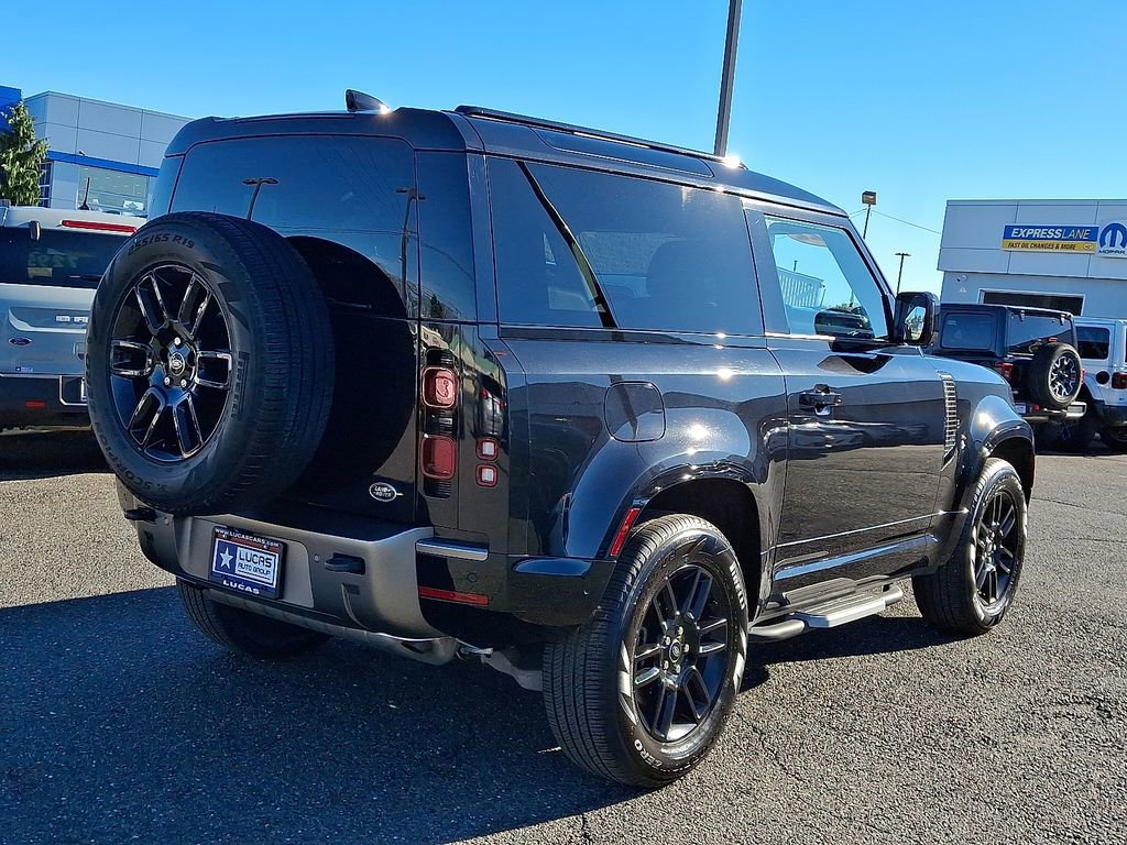 Used 2022 Land Rover Defender 90 X-Dynamic S AWD/4WD image 11