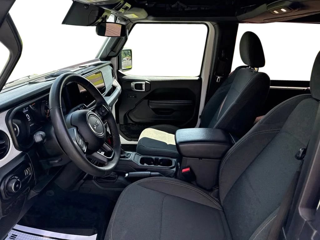 Used 2024 Jeep Wrangler Sport AWD/4WD image 12