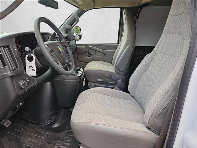 New 2026 Chevrolet Express 2500 Extended w/ Driver Convenience Package RWD image 4
