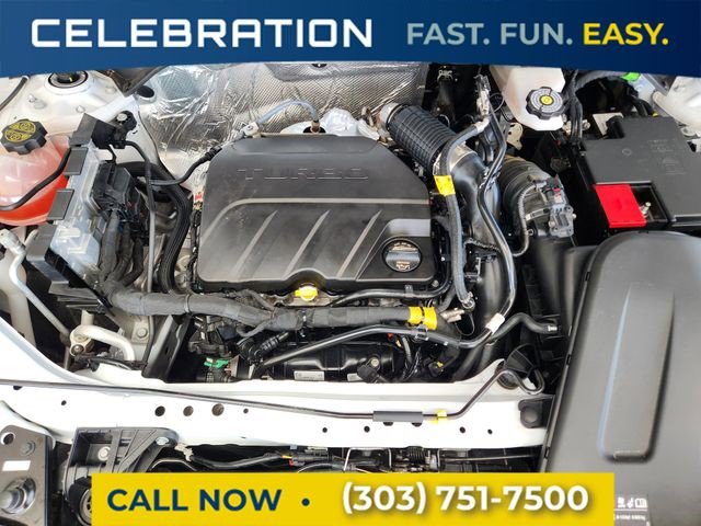 Certified 2025 Chevrolet Trax RS w/ Driver Confidence Package image 18