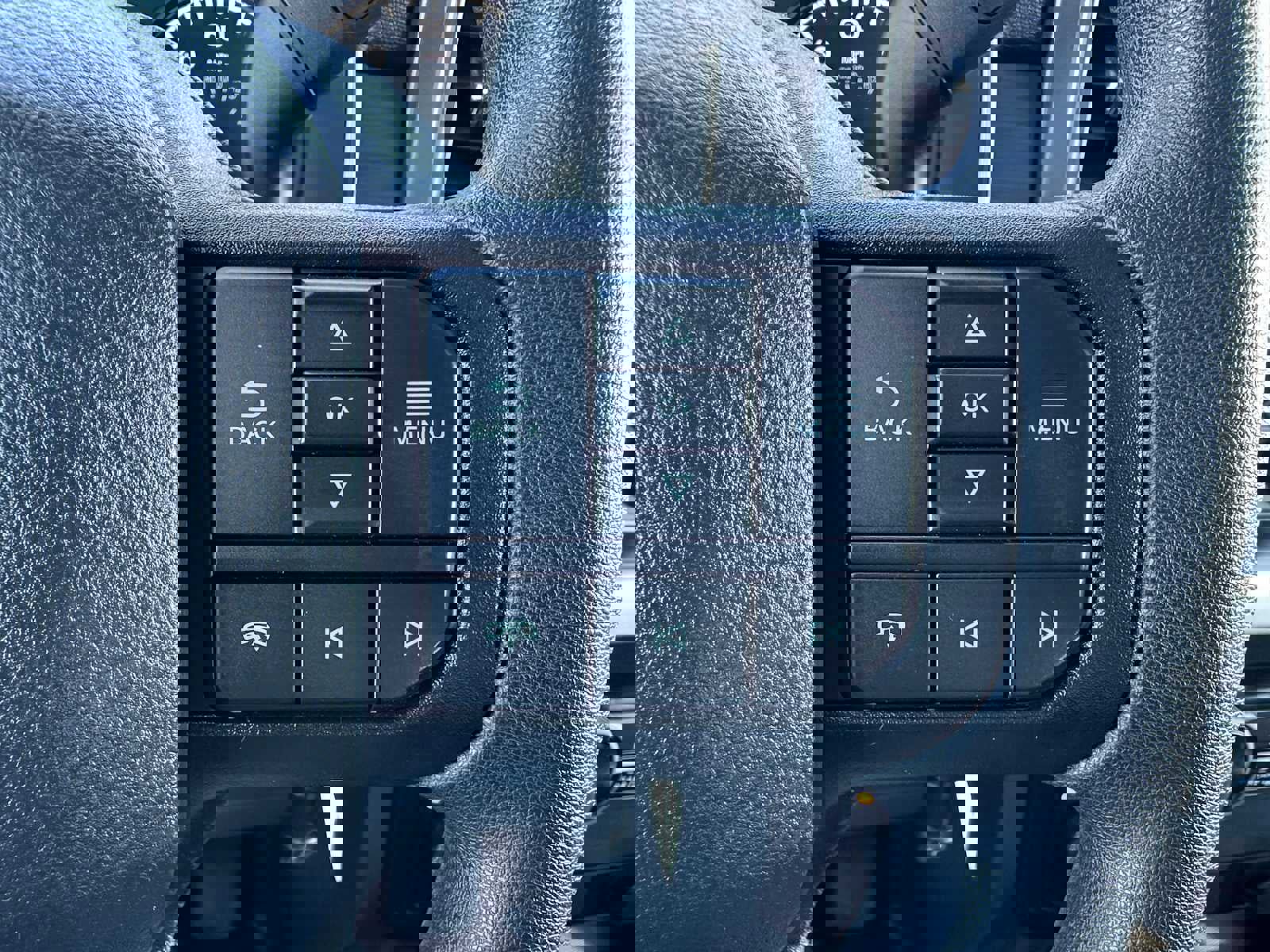 Used 2023 Ford F150 XLT w/ XTR Package image 35