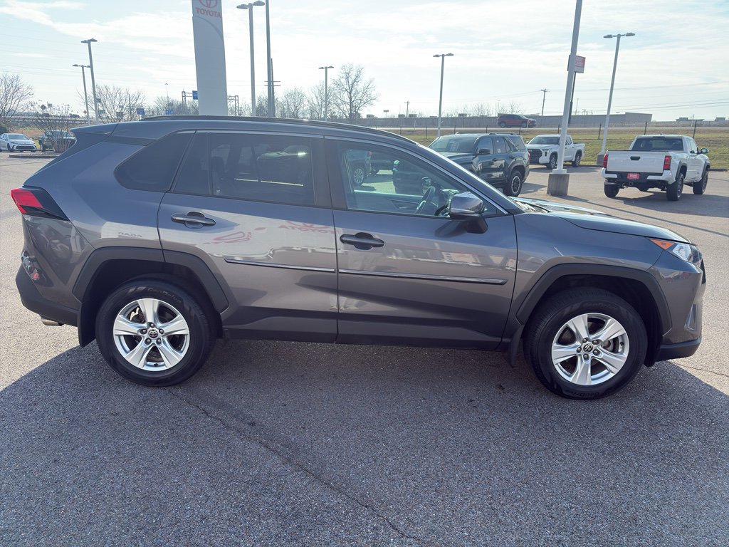 Certified 2021 Toyota RAV4 XLE w/ Convenience Package image 6