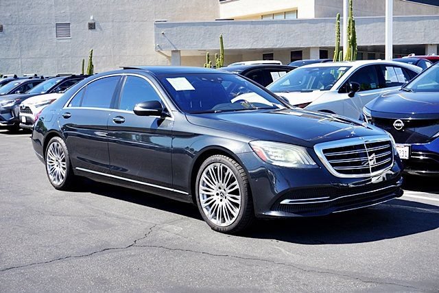 Used 2018 Mercedes-Benz S 560 Sedan image 2