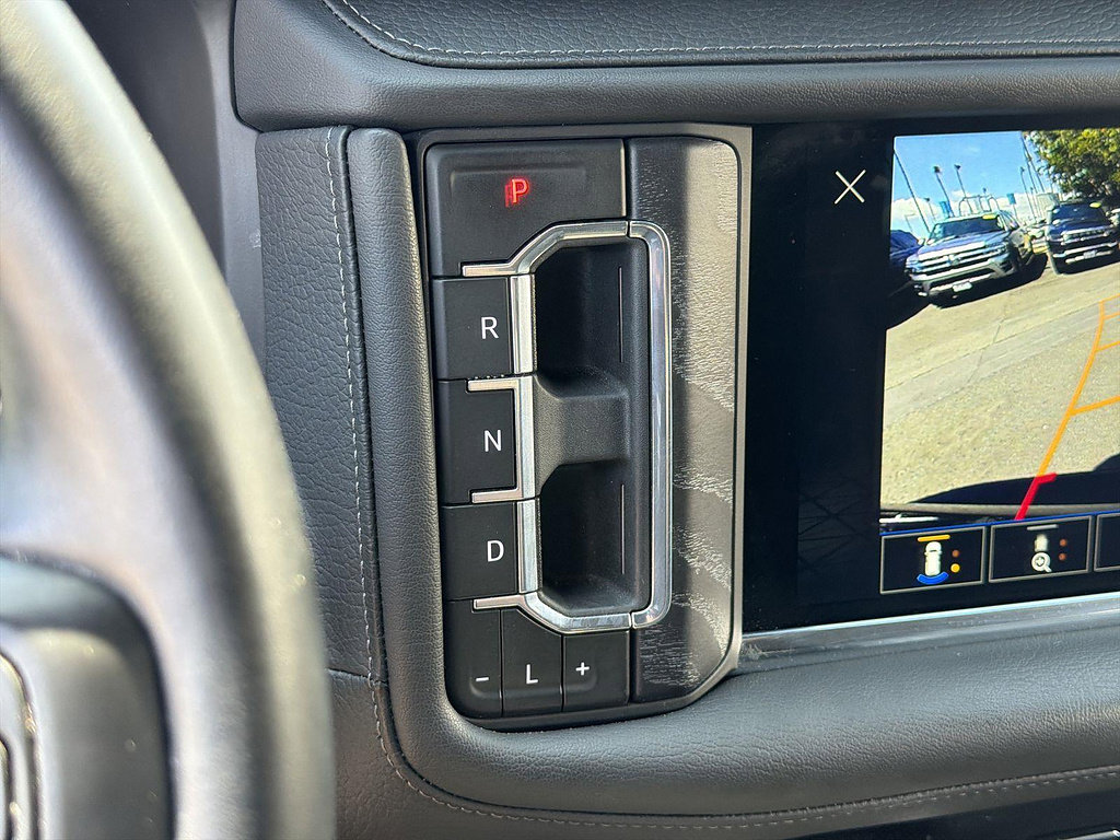 Used 2024 GMC Yukon Denali AWD/4WD image 15