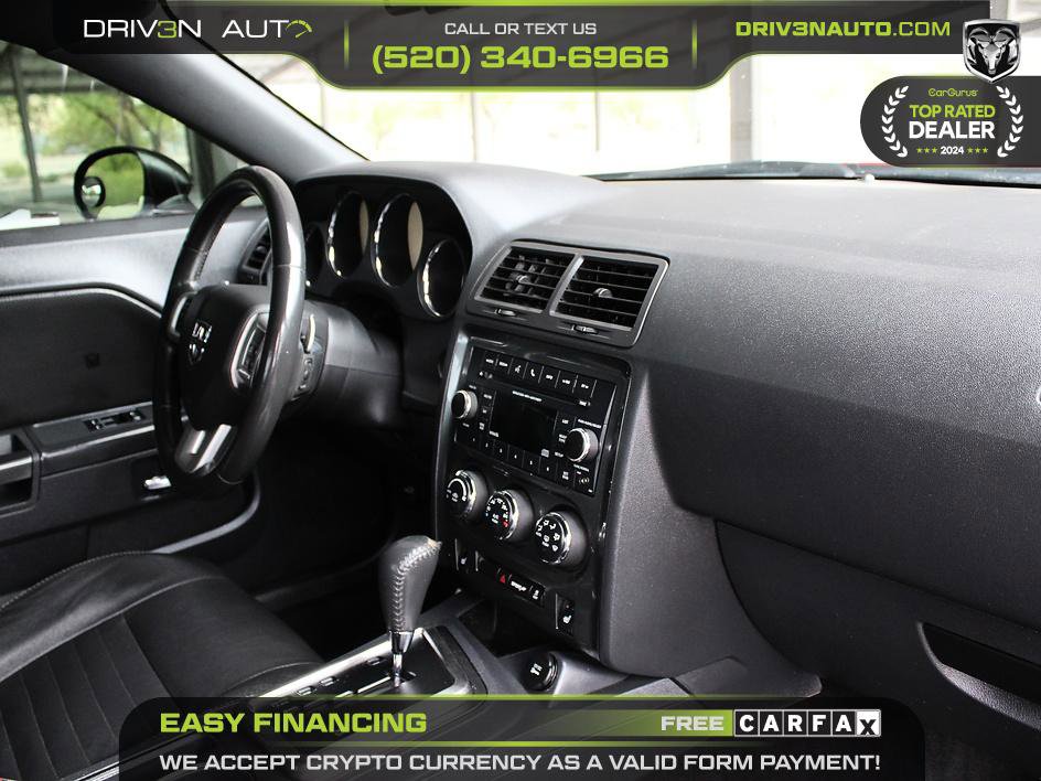 Used 2013 Dodge Challenger SXT RWD image 16