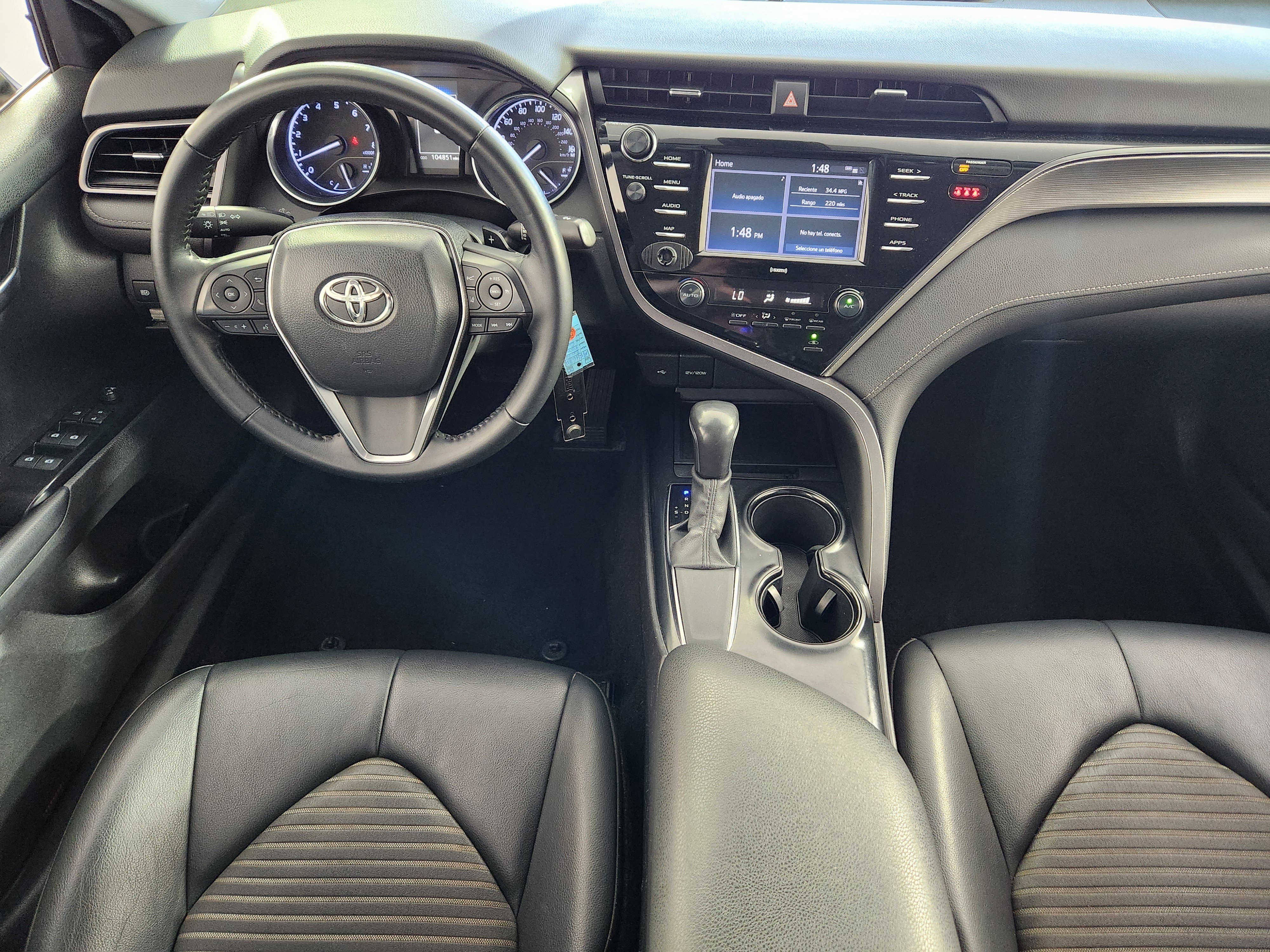 Used 2020 Toyota Camry SE FWD image 15