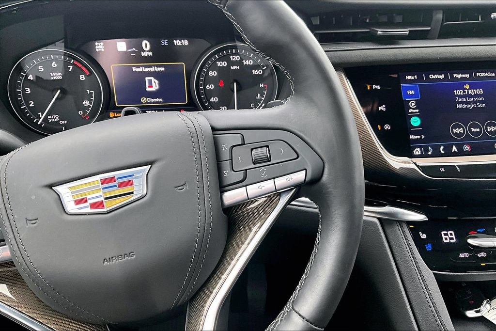 Certified 2025 Cadillac XT6 Premium Luxury w/ Platinum Package AWD/4WD image 21