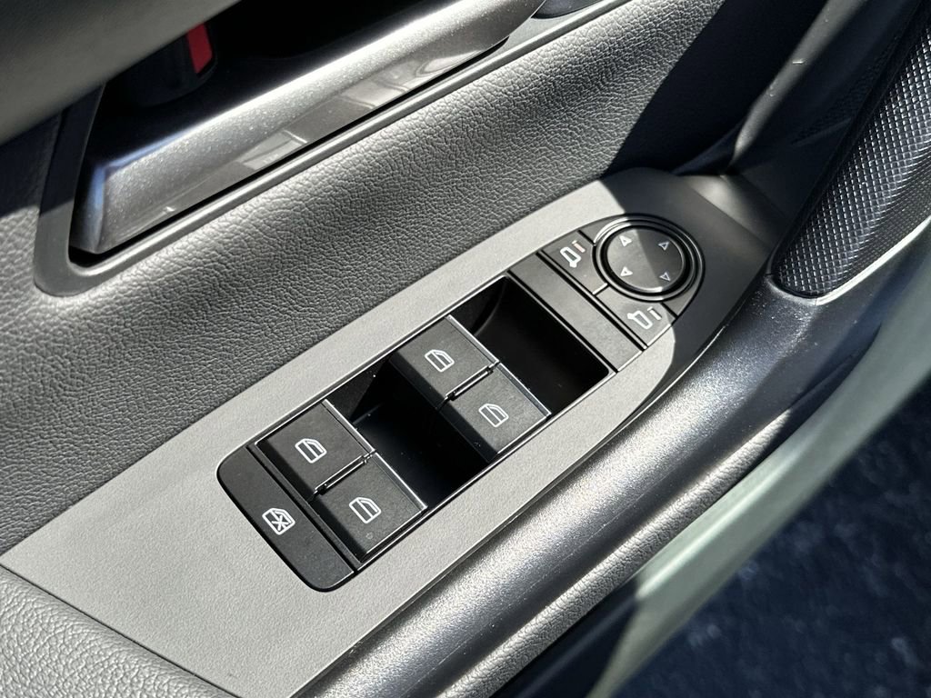 New 2026 MAZDA CX-50 AWD 2.5 Hybrid w/ Premium Pkg image 13