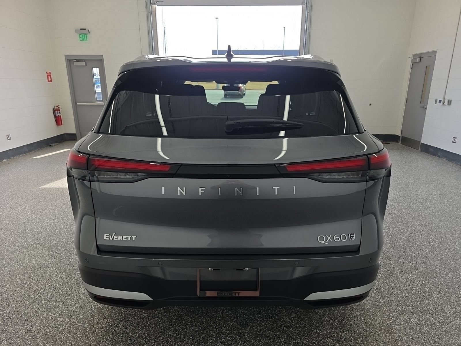 New 2026 INFINITI QX60 Luxe w/ Cargo Package AWD/4WD image 4