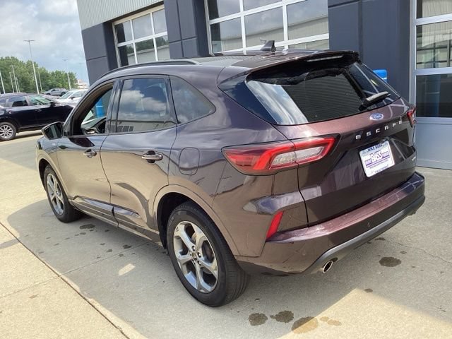 Used 2023 Ford Escape ST-Line Select w/ Tech Pack #2 AWD/4WD image 11