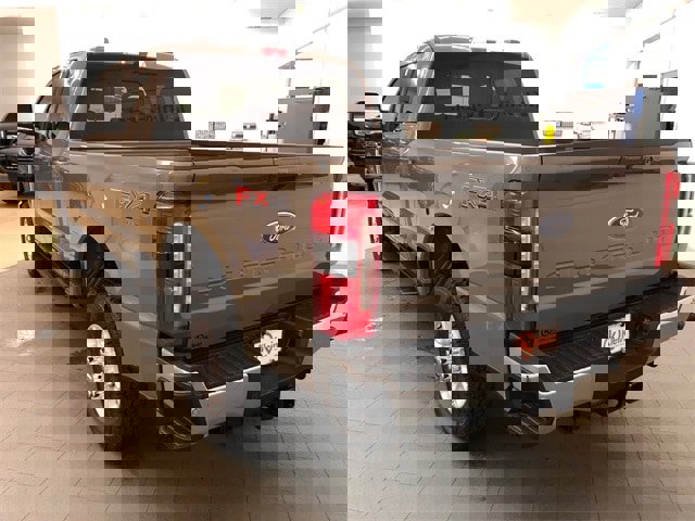 New 2026 Ford F250 4x4 Crew Cab Super Duty image 6