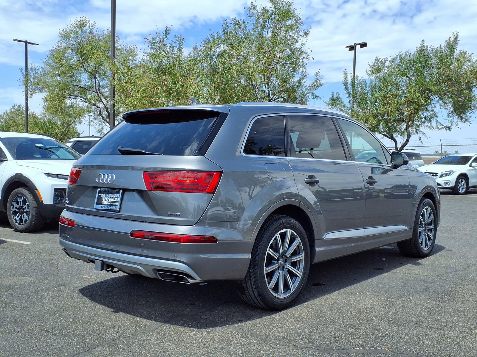 Used 2018 Audi Q7 2.0T Premium Plus w/ Premium Plus Package AWD/4WD image 6